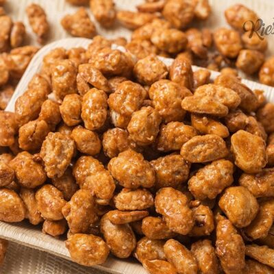 Kepinti karamelizuoti žemės riešutai su cinamonu, 1 kg