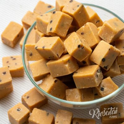 Karamelė su sausainių gabaliukais, 1 kg