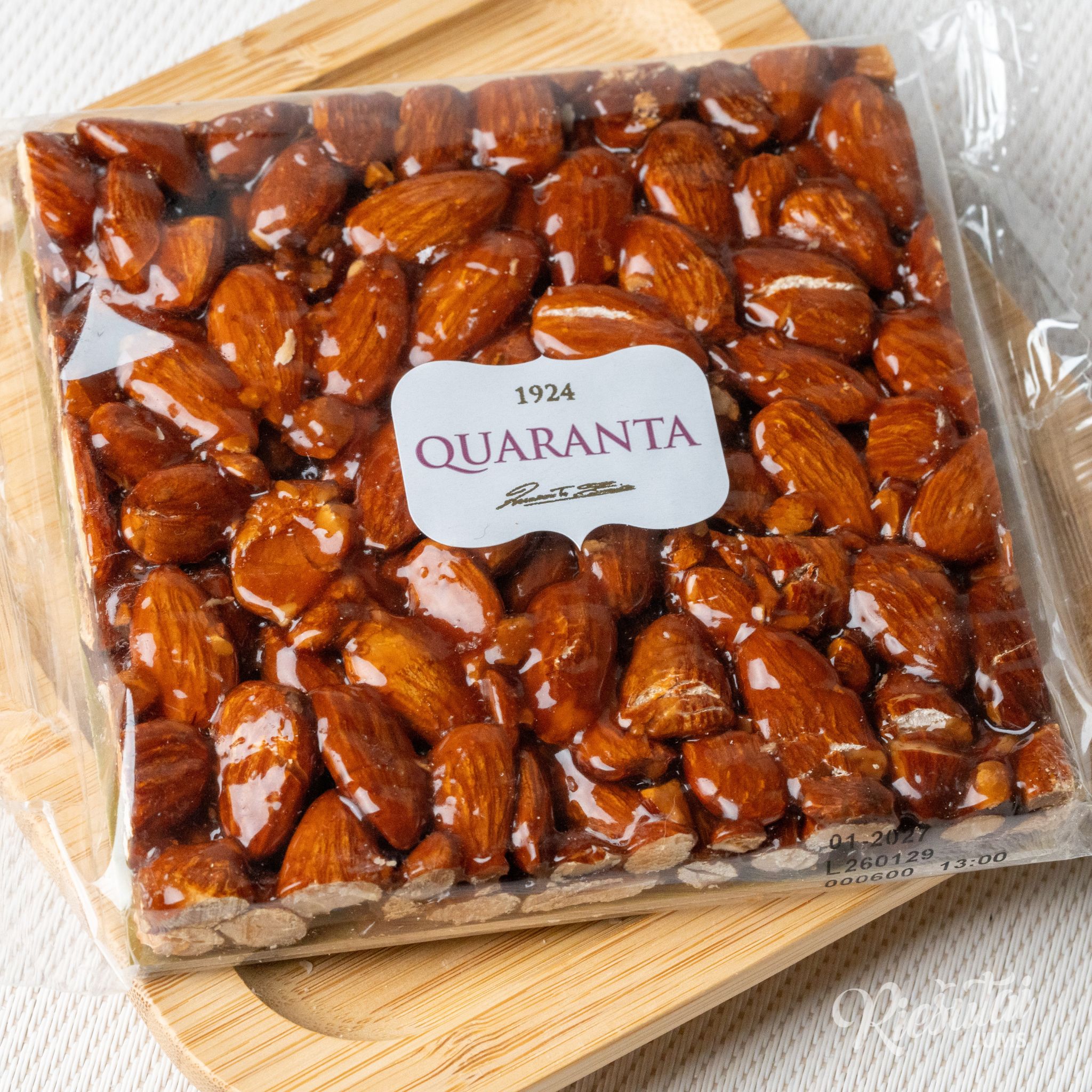 „QUARANTA“ migdolų riešutų griliažo plytelė, 130 g