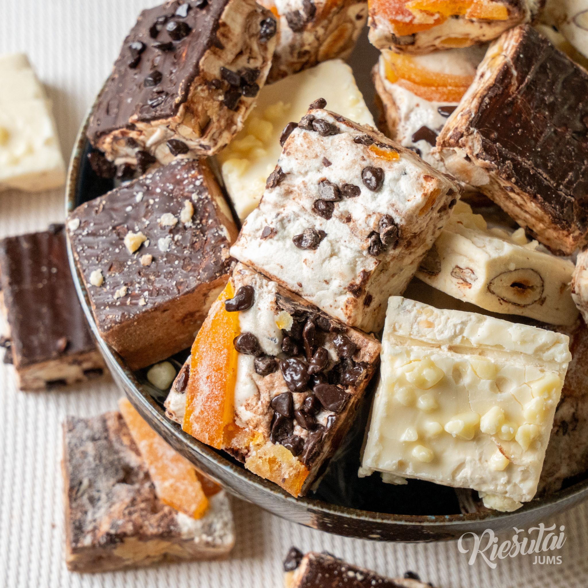 „QUARANTA“ nugos asorti „Prabangi akimirka“, 500 g