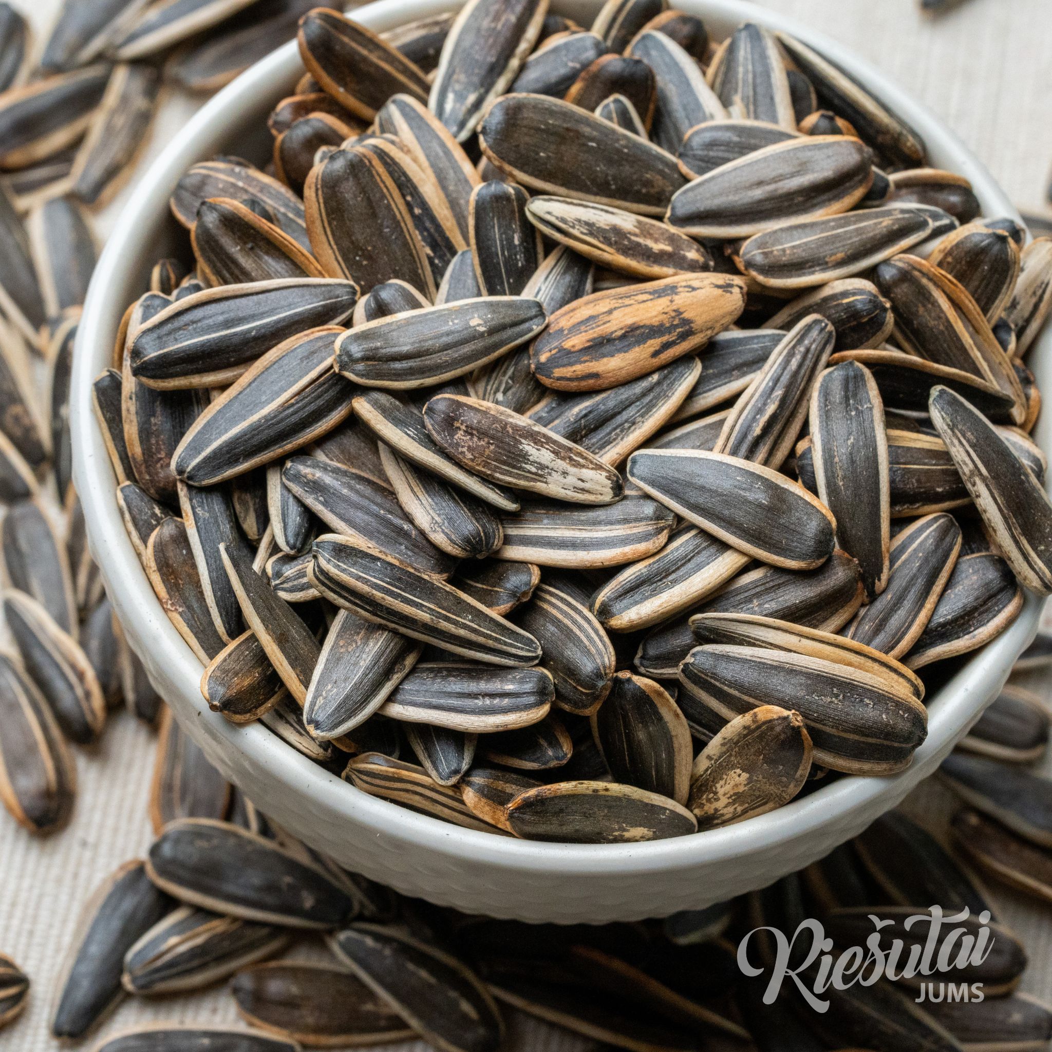 Kepintos dryžuotos saulėgrąžų sėklos, 1 kg