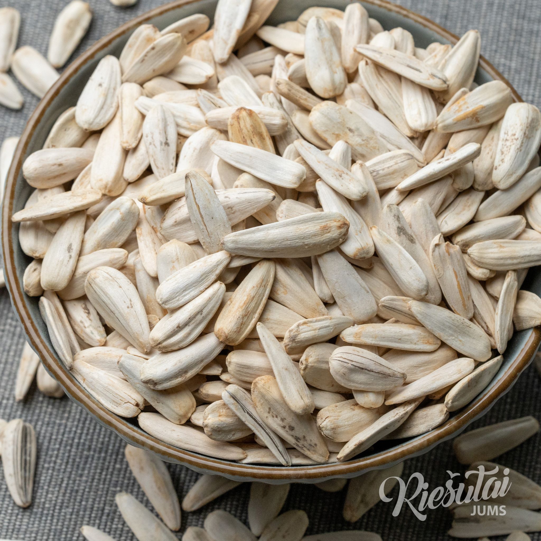 Kepintos ir sūdytos baltos saulėgrąžų sėklos, 1 kg